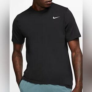 Nike The Nike Tee DriFit Black Large NWT IN PACKAGE